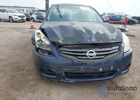 2011 Nissan Altima 2.5 S z USA, uszkodzony, nr VIN 1N4AL2AP8BN455239